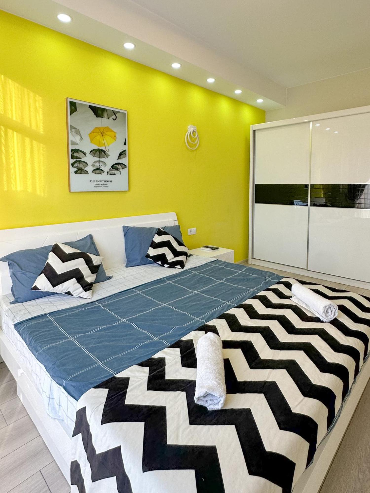 Apartments With View Tiflis Exterior foto